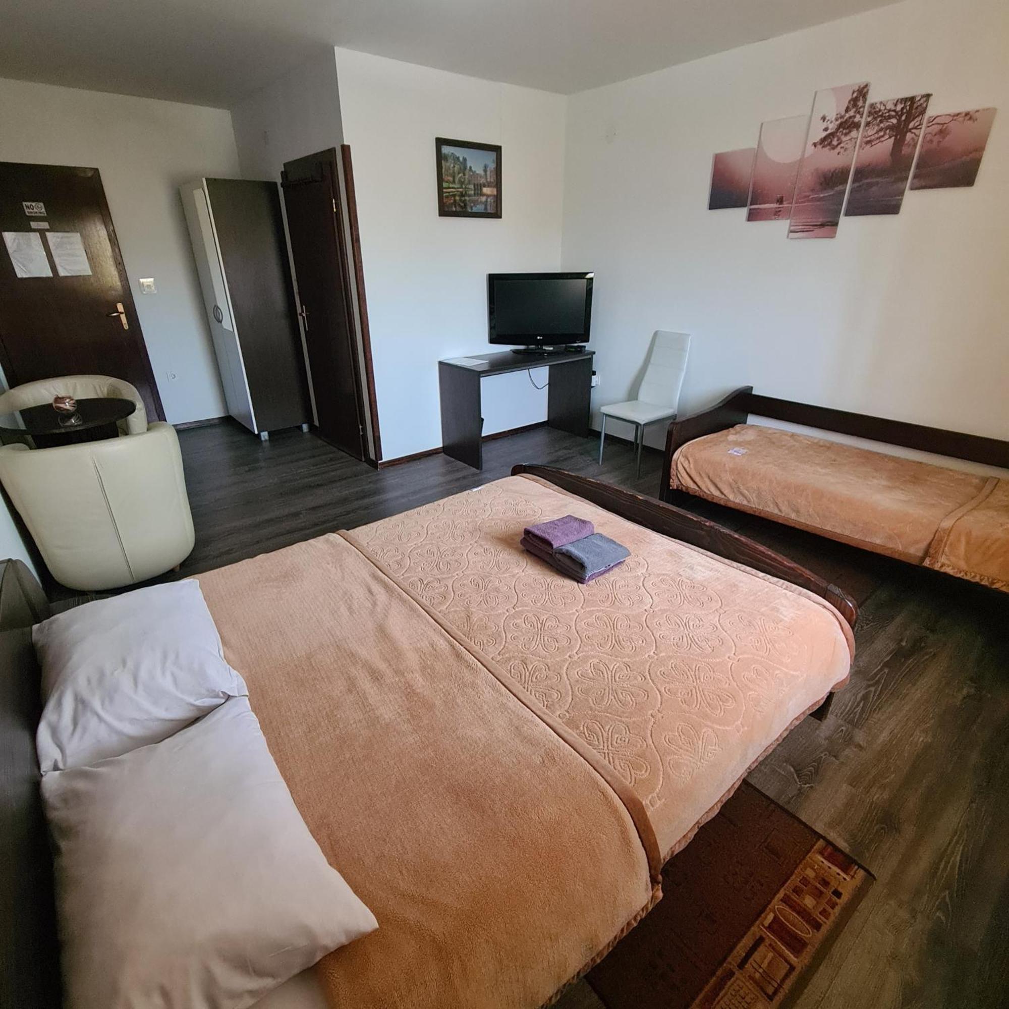 Guesthouse Kod Mosta Karlovac Exterior foto